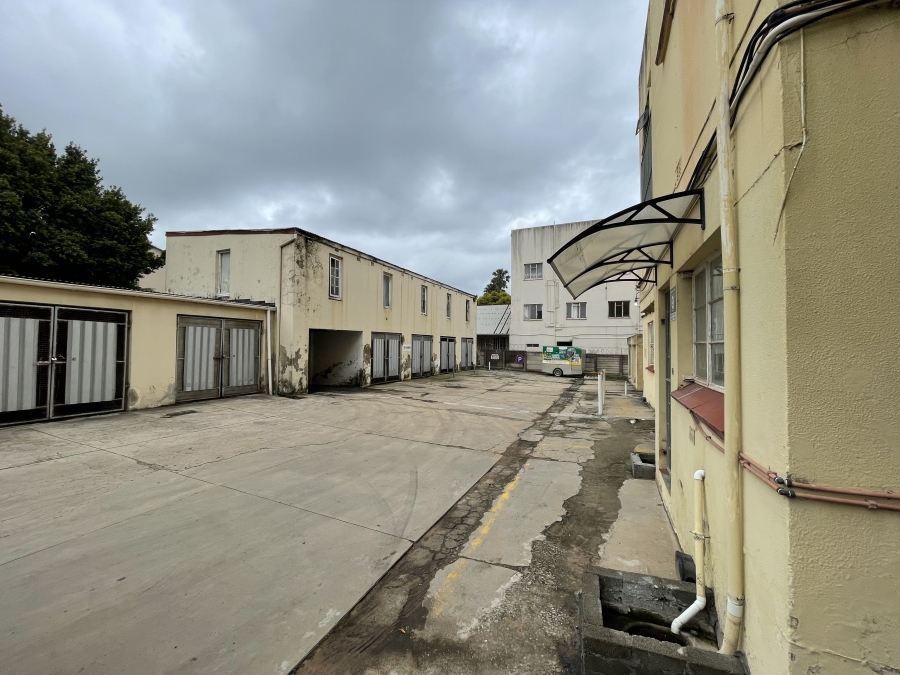 1 Bedroom Property for Sale in Southernwood Eastern Cape